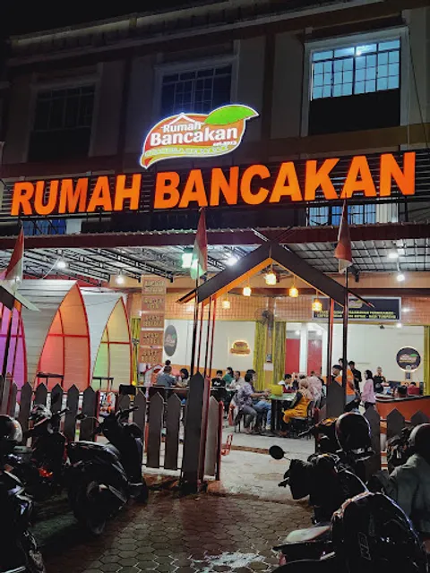 Rumah Bancakan Ayam bekakak