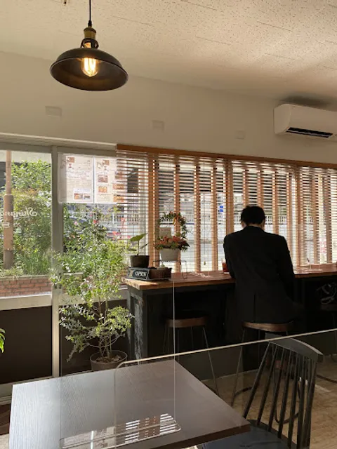 Shinano Cafe.