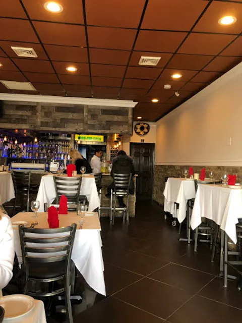 Cebollines Mexican Restaurant & Grill