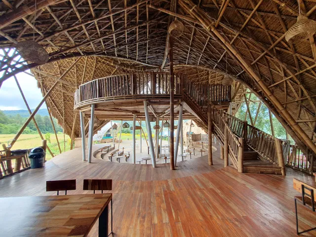 PATTIROANG CAFE & RESTO