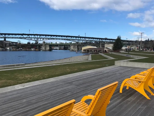 Fritz Hedges Waterway Park