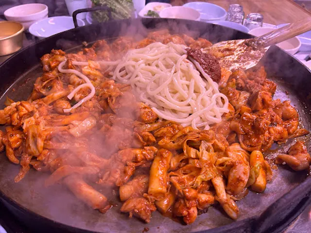 춘천왕닭갈비