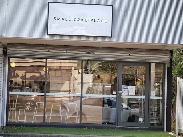 Small Cake Place
