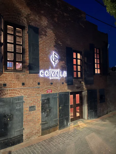 COVALE Rooftop Beer & Wine Bar