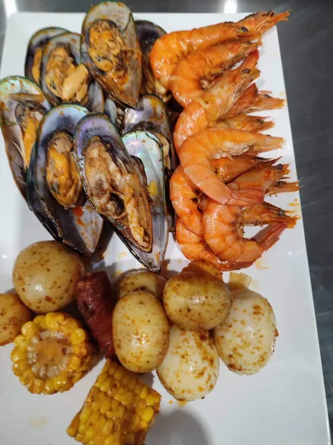 Havoc Seafood Boil and Soul Food