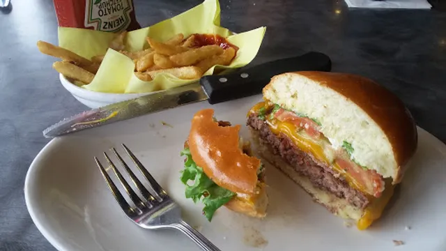 Kenny's Burger Joint - Plano