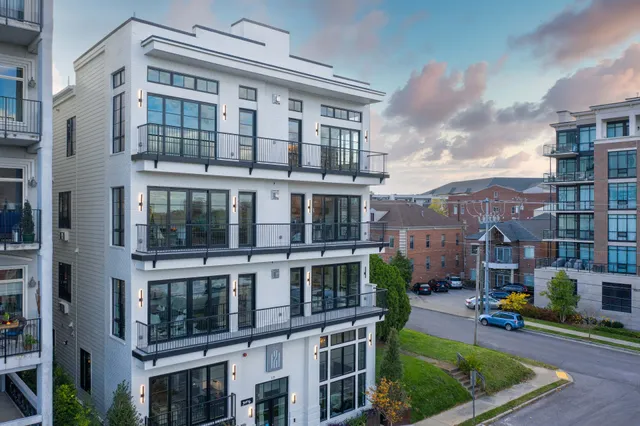 The 121 Hotel by AvantStay