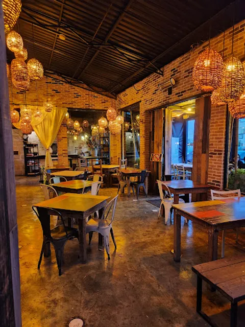 Belarmino's Pizzas & Drinks