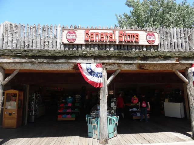 The General Store - Cedar Point