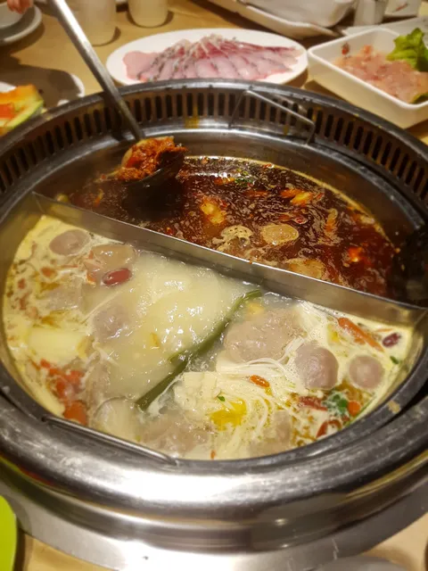 Huashenlong Hot Pot Restaurant