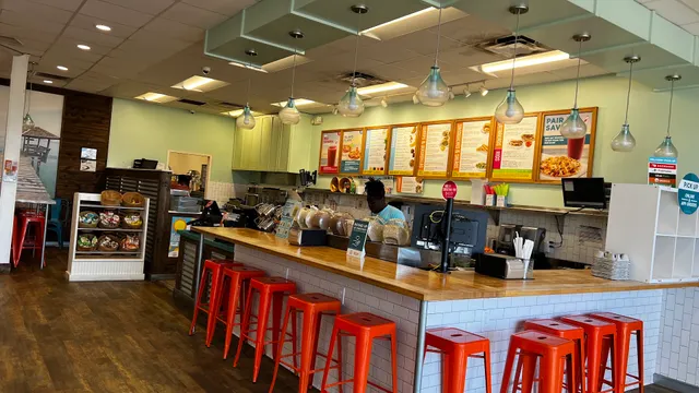 Tropical Smoothie Cafe