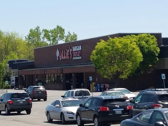 Tradewinds North Shopping Center