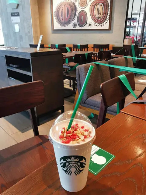 Starbucks Robinsons Metro East