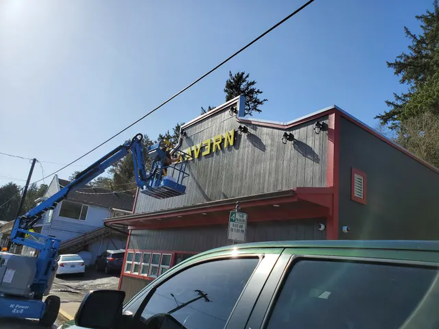 Newport Candy Shoppe