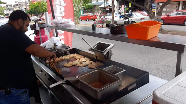 Los Dorados Tacos de Barbacoa