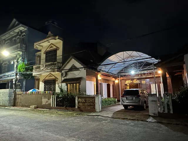 Ngoc Toan Hotel