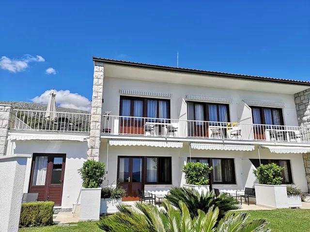 Beach Villa Bozikovic