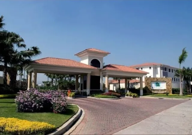 Urbanizacion Parque Magno