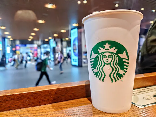 Starbucks Coffee - JR Kyoto Station Shinkansen Central Entrance