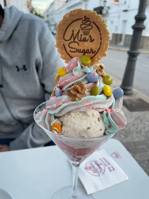 Heladería Cafetería Mia’s Sugar Arcos de la Fra.