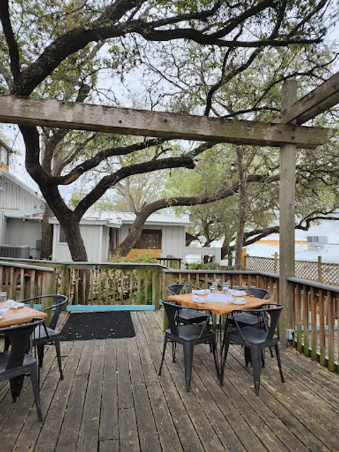 Meadow Neighborhood Eatery + Bar