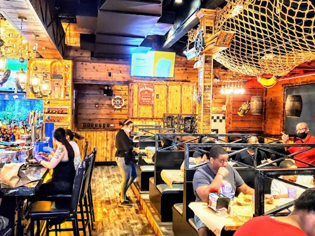 Red Pier Cajun Seafood & Bar