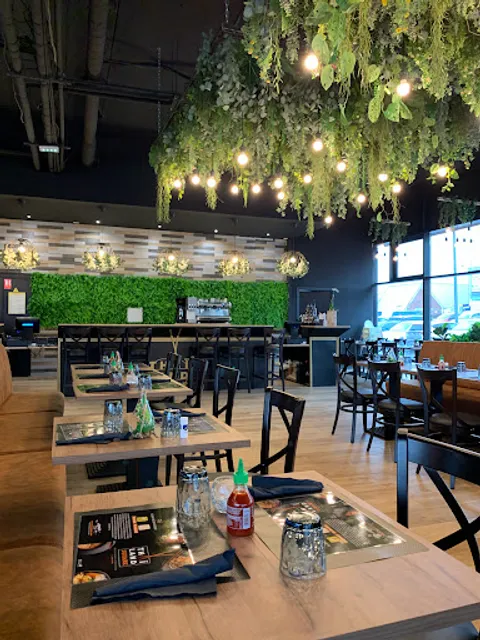 Thaï Land Square V2