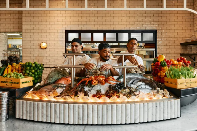 The MAINE Oyster Bar & Grill Restaurant, JBR