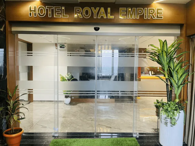 Hotel Royal Empire