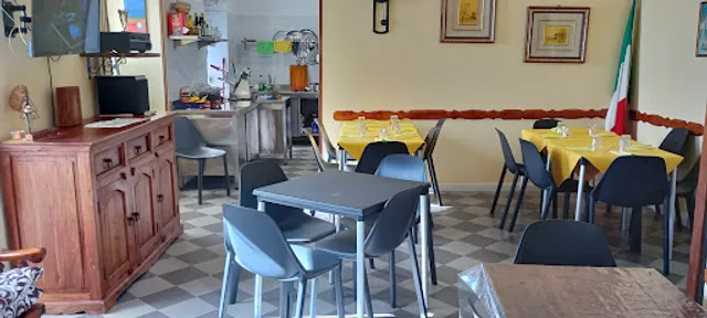 AMICI DI USCIO ENOGASTRONOMICA