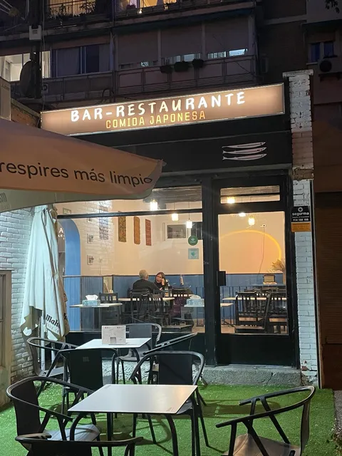 MANEKITA bar y restaurante