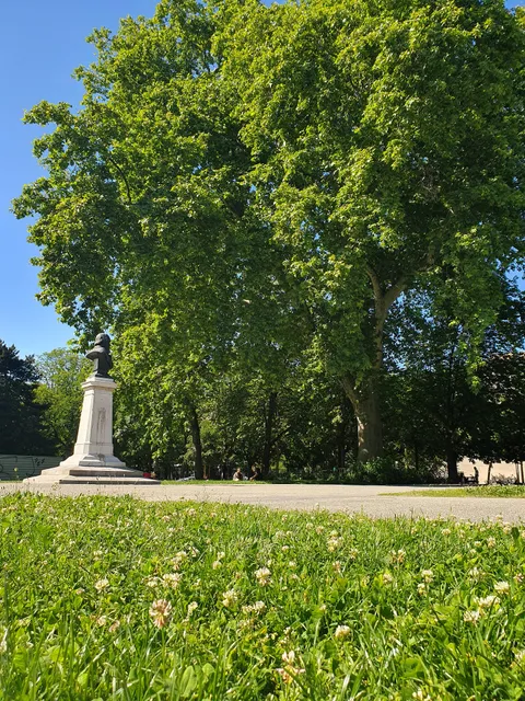 Parc des Bastions