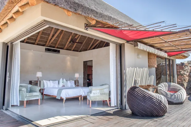 White Lion Lodge on the Sanbona Wildlife Reserve