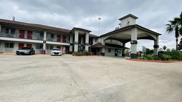 Home Place Inn & Suites-Hobby