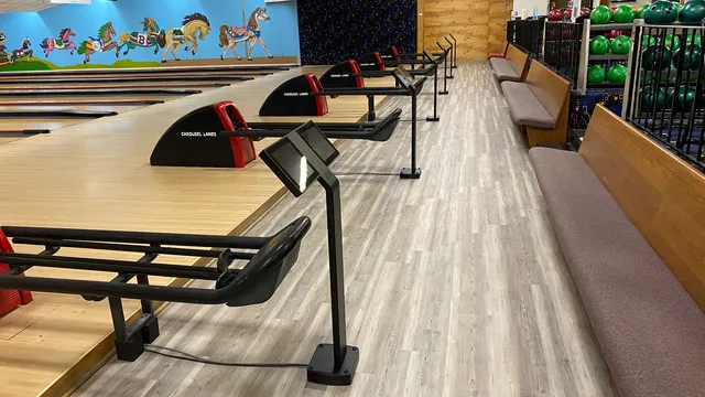 Ripics Carousel Lanes
