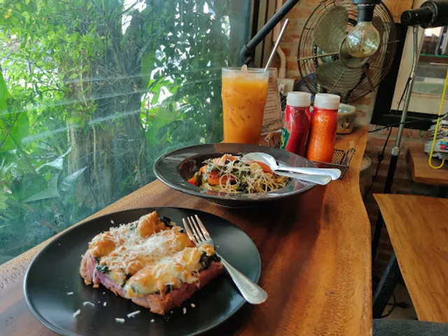 Rush Lush Craft Cafe