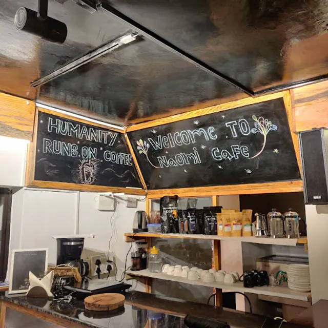 Naomi Café | French | Bakery | Café