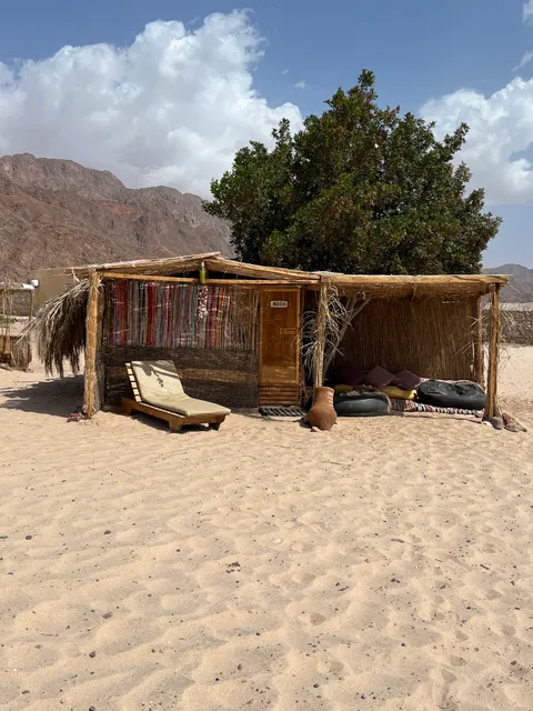 Al Magarra Camp Ras Shitan