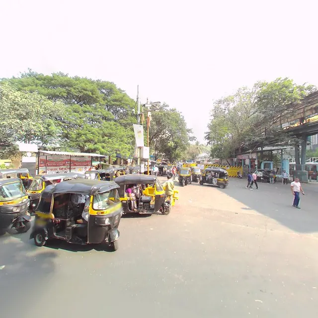 Mumbai Kar Chat Corners