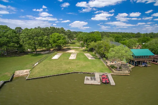Lake Conroe Bay Hideaway