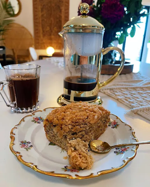 The Tea Room & Lounge