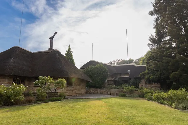 La La Nathi Country Guest House