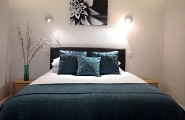 Burne Jones House Serviced Apartments