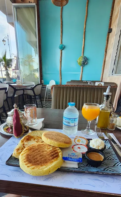 Café Restaurant Seven Seas Asilah