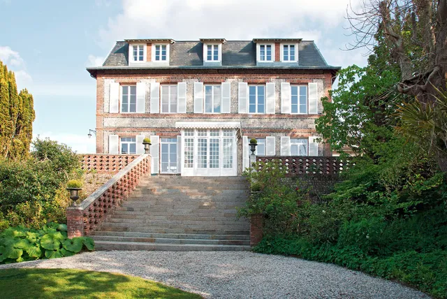 Castel De La Terrasse