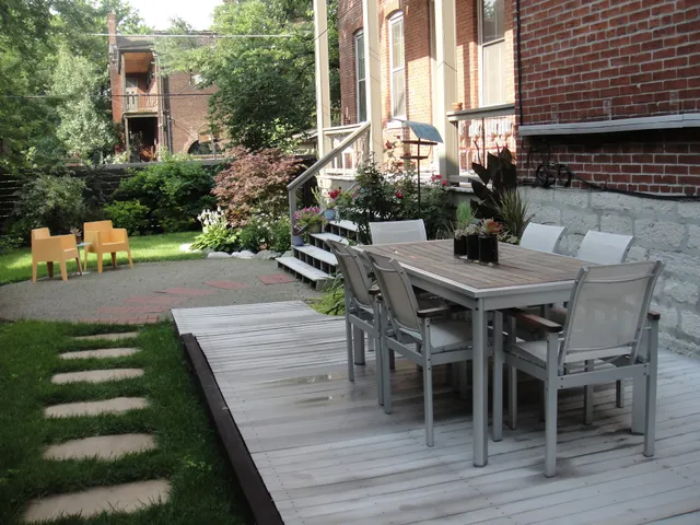 Dwell 912 Guest house & B&B