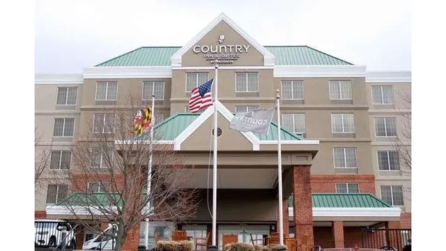 Country Inn & Suites by Radisson, Baltimore BWI Airport