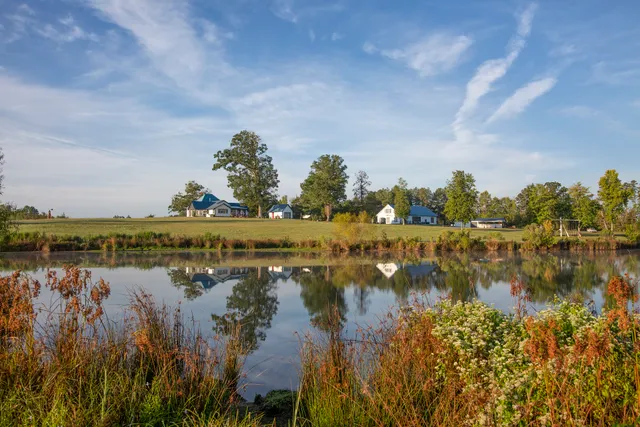 Legacy Farms and Ranches of North Carolina, Long & Foster