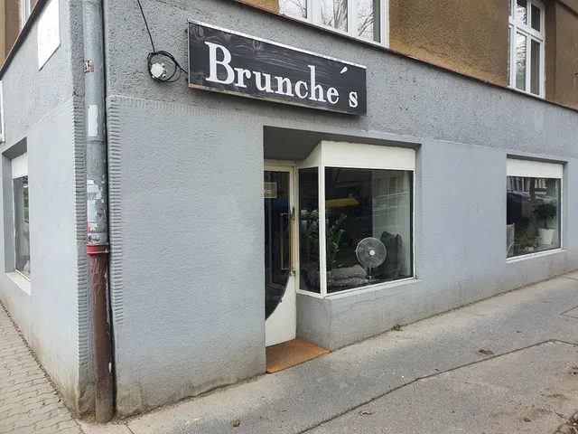 Brunche's Bistro