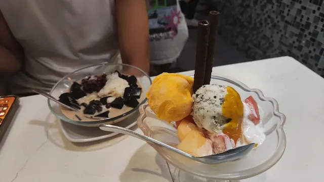 芳彩甜品 Nice Dessert